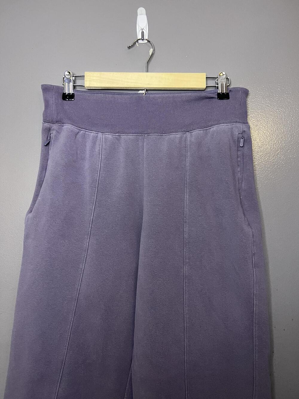 Athleta Pants Womens Medium Purple Retroplush Straight Leg Fleece Lounge Fit